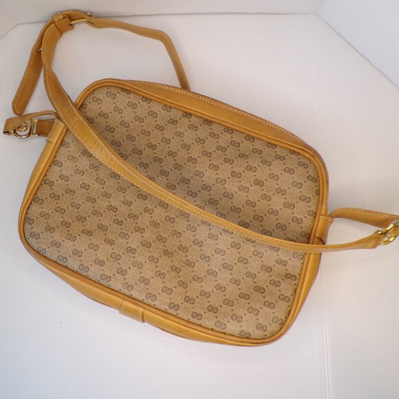 Authentic Gucci Shoulder Bag Vintage Leather Monogram Canvas Signature Purse - Picture 4 of 14